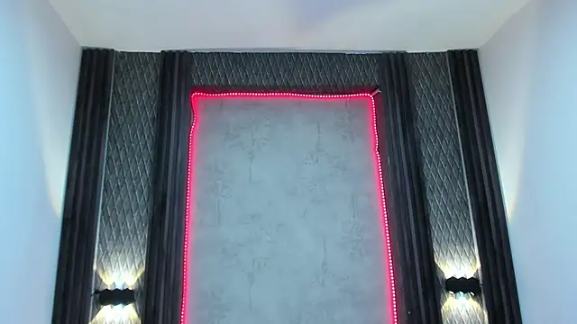 selene red  online show from March 2025 01:13:02 PM