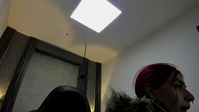 selene red  online show from September 2025 02:19:01 PM