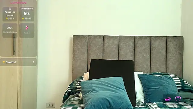 Snapshot of karina_lewis_ chatting on March 2026 04:40:02 AM karina lewis online show from March 2026 04:40:02 AM