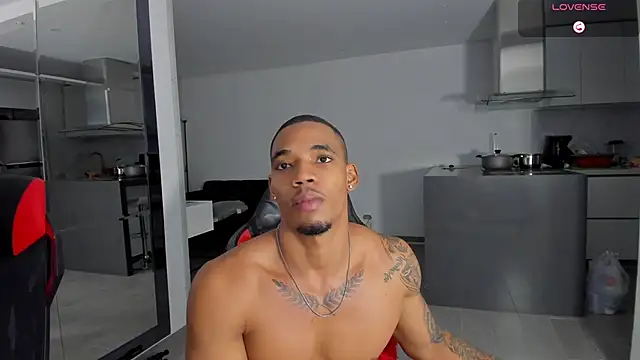 Snapshot of TROYWESLY- chatting on May 2026 12:49:01 AM TROYWESLY- online show from May 2026 12:49:01 AM