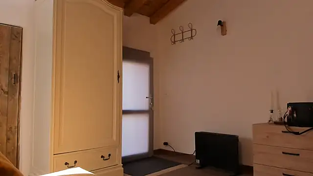 Snapshot of Evademarville chatting on March 2025 09:58:02 AM Evademarville online show from March 2025 09:58:02 AM