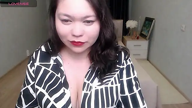 Snapshot of supersex_96 chatting on February 2025 05:42:01 PM supersex 96 online show from February 2025 05:42:01 PM