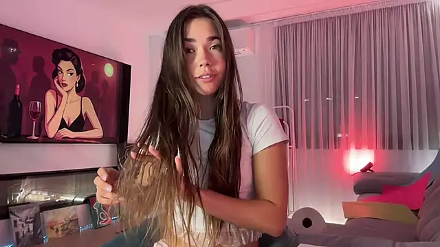 Mika Miller online show from September 2025 11:59:01 PM