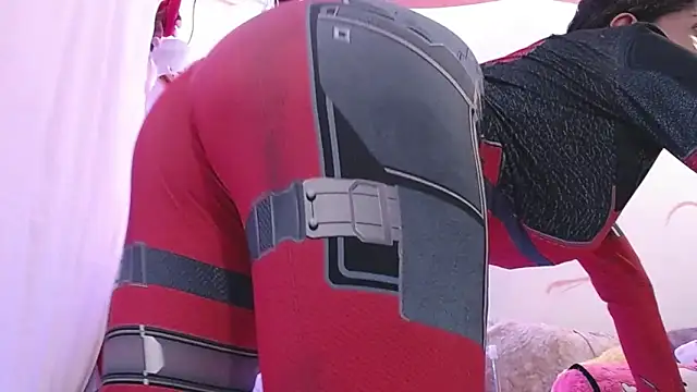 Snapshot of dainaflowers chatting on December 2024 07:48:02 AM dainaflowers online show from December 2024 07:48:02 AM