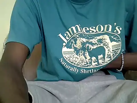 Snapshot of Delicious-D chatting on July 2026 05:43:02 AM Delicious-D online show from July 2026 05:43:02 AM