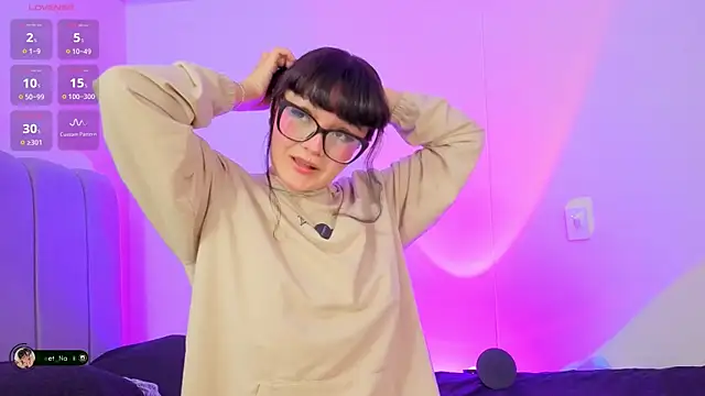 Sweet Namii online show from April 2026 11:43:02 PM