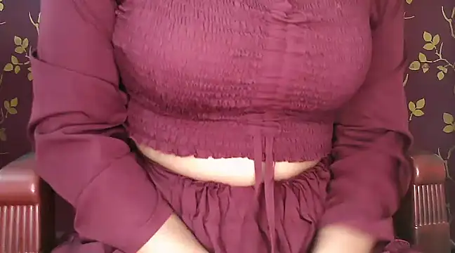 VR here 4U online show from December 2024 03:26:01 PM