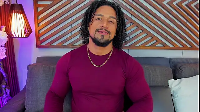MikeEstevess online show from May 2026 06:09:01 PM