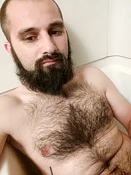 hungandnerdy420 online show from September 2025 05:42:01 AM