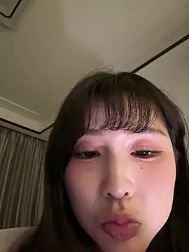 Momoever123456 online show from April 2026 04:46:02 PM