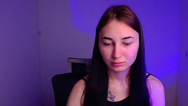 Jennifer Blum online show from December 2024 06:13:02 AM