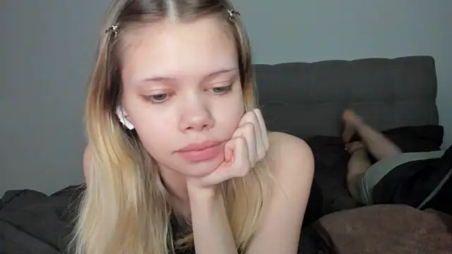 chansetolove online show from March 2025 04:12:01 PM