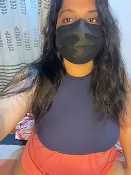 NOORA-GIRL online show from May 2026 02:51:02 AM