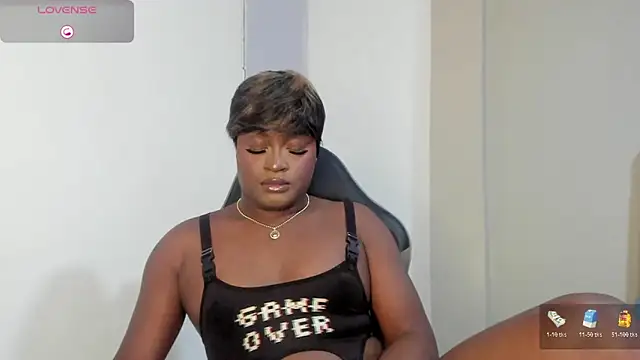 Snapshot of SofiaBrouw chatting on January 2026 12:42:02 PM SofiaBrouw online show from January 2026 12:42:02 PM