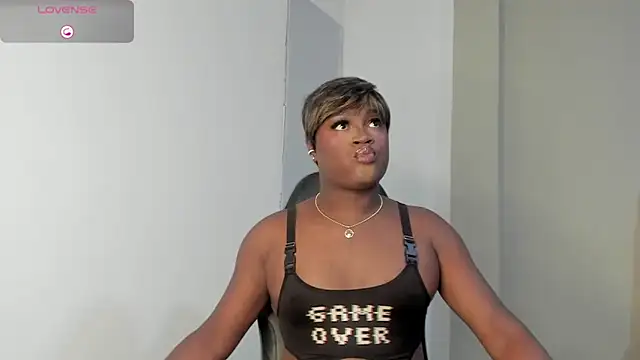 Snapshot of SofiaBrouw chatting on January 2026 02:05:01 AM SofiaBrouw online show from January 2026 02:05:01 AM