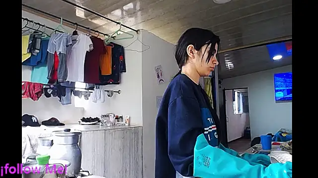 Nefera 16 online show from February 2025 12:33:01 PM