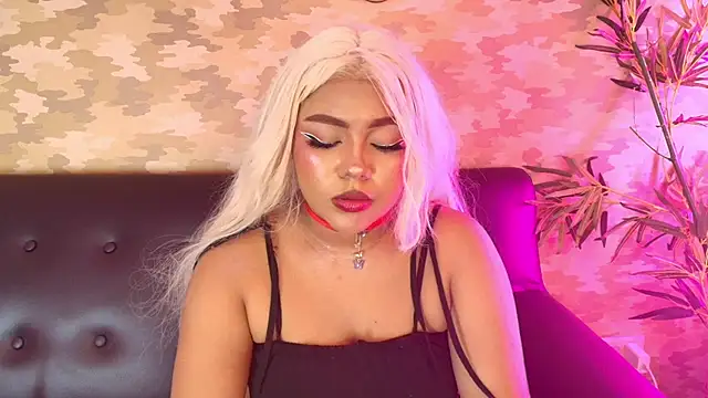 Snapshot of cherry_chel chatting on January 2025 11:14:02 PM cherry chel online show from January 2025 11:14:02 PM