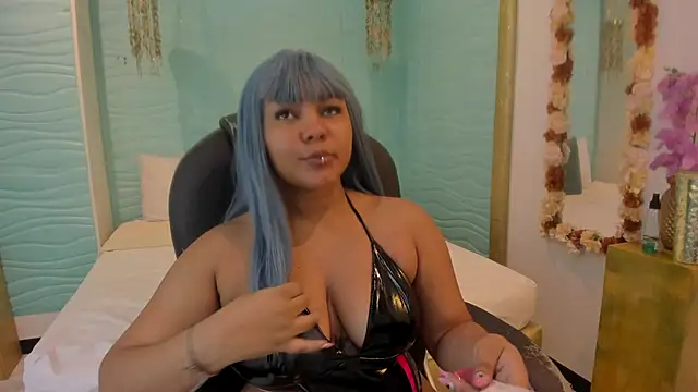 cherry chel online show from May 2026 09:33:02 PM