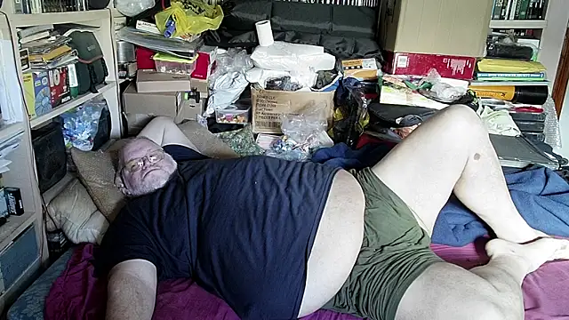 hadeszeuss2 online show from February 2025 02:26:01 PM