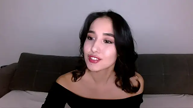 Li noen online show from December 2024 01:37:01 AM