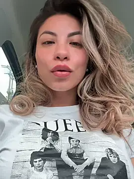 Karen San Miguel online show from January 2025 05:55:02 PM