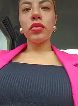 Karen San Miguel online show from September 2025 02:53:01 PM