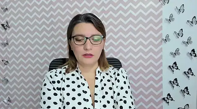 Snapshot of Amie_Adams82_ chatting on December 2024 04:17:01 PM Amie Adams82 online show from December 2024 04:17:01 PM