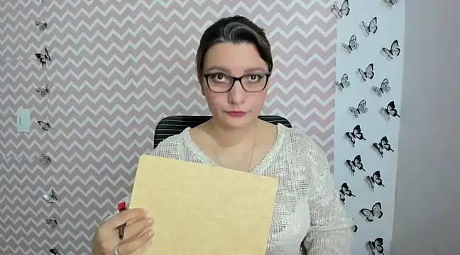 Snapshot of Amie_Adams82_ chatting on December 2024 04:09:02 PM Amie Adams82 online show from December 2024 04:09:02 PM