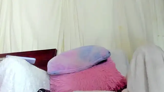 Snapshot of Dear_anne chatting on November 2025 05:10:01 AM Dear anne online show from November 2025 05:10:01 AM