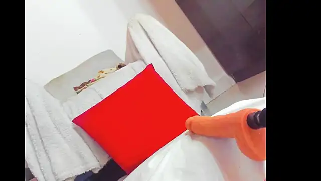 Snapshot of Dear_anne chatting on March 2026 10:27:01 PM Dear anne online show from March 2026 10:27:01 PM