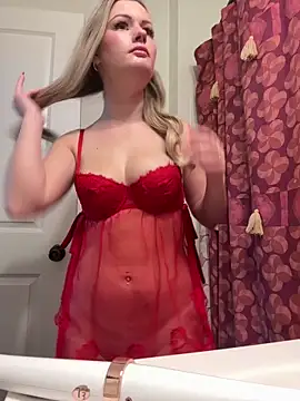 Snapshot of LoveShae_ chatting on December 2025 03:30:01 PM LoveShae online show from December 2025 03:30:01 PM