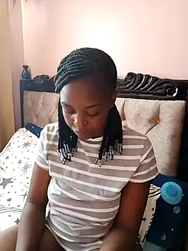 Snapshot of pretty-eyes23 chatting on December 2024 05:40:02 AM pretty-eyes23 online show from December 2024 05:40:02 AM