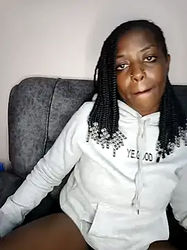 Snapshot of pretty-eyes23 chatting on January 2025 06:59:01 PM pretty-eyes23 online show from January 2025 06:59:01 PM