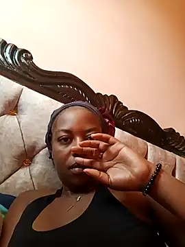 Snapshot of pretty-eyes23 chatting on January 2025 04:19:02 AM pretty-eyes23 online show from January 2025 04:19:02 AM