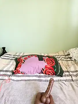 Snapshot of pretty-eyes23 chatting on February 2025 09:10:01 AM pretty-eyes23 online show from February 2025 09:10:01 AM