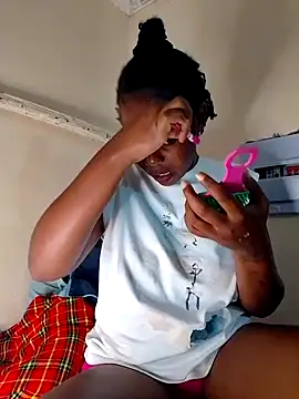 Snapshot of pretty-eyes23 chatting on September 2025 09:36:01 AM pretty-eyes23 online show from September 2025 09:36:01 AM