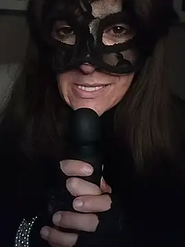 Snapshot of 23Milly chatting on December 2024 09:01:01 PM 23Milly online show from December 2024 09:01:01 PM