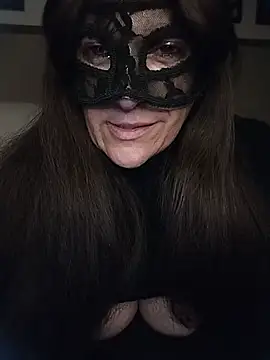 Snapshot of 23Milly chatting on December 2024 07:05:01 AM 23Milly online show from December 2024 07:05:01 AM