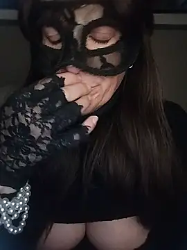 Snapshot of 23Milly chatting on January 2025 07:35:02 AM 23Milly online show from January 2025 07:35:02 AM