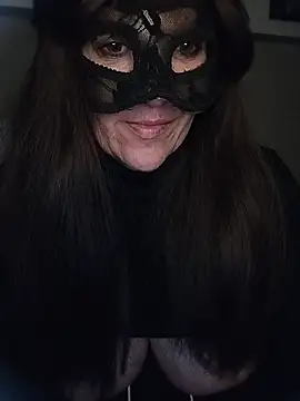 Snapshot of 23Milly chatting on February 2025 01:21:02 PM 23Milly online show from February 2025 01:21:02 PM