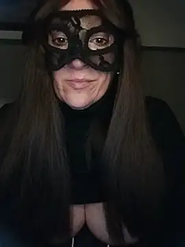 Snapshot of 23Milly chatting on March 2025 07:01:02 PM 23Milly online show from March 2025 07:01:02 PM