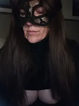 Snapshot of 23Milly chatting on March 2025 07:05:02 AM 23Milly online show from March 2025 07:05:02 AM