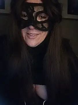 Snapshot of 23Milly chatting on March 2025 05:38:01 AM 23Milly online show from March 2025 05:38:01 AM