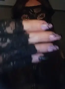 Snapshot of 23Milly chatting on September 2025 07:33:02 AM 23Milly online show from September 2025 07:33:02 AM