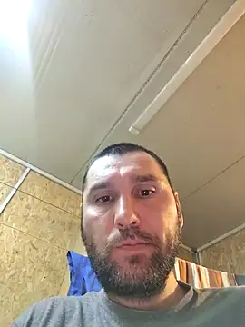 LunateConnection56 online show from May 2026 03:06:02 PM