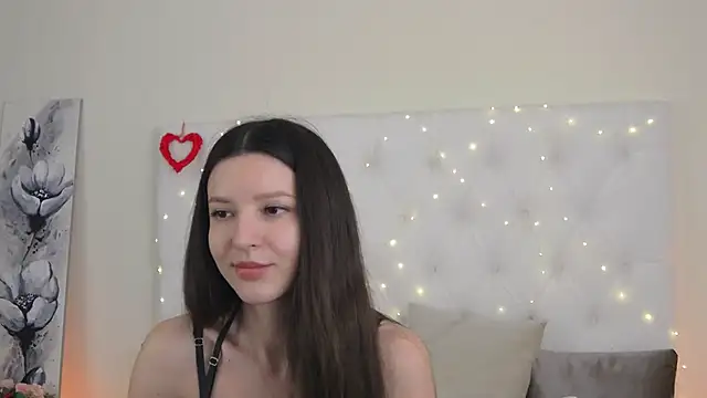 --Daniella- online show from February 2026 10:23:01 AM