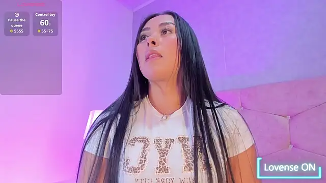 Cameliaa Smiith online show from November 2025 02:46:02 AM