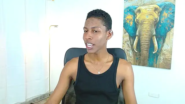 Snapshot of maiki18_ chatting on October 2025 08:49:01 PM maiki18 online show from October 2025 08:49:01 PM