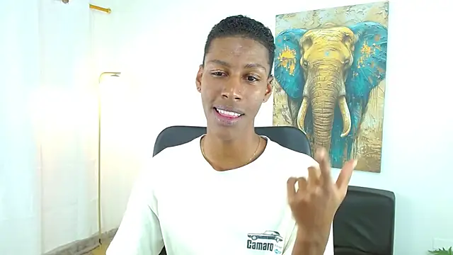 Snapshot of maiki18_ chatting on November 2025 08:53:01 PM maiki18 online show from November 2025 08:53:01 PM