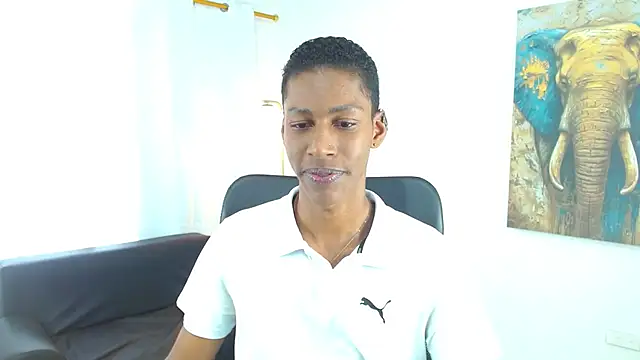 Snapshot of maiki18_ chatting on February 2026 08:46:02 PM maiki18 online show from February 2026 08:46:02 PM